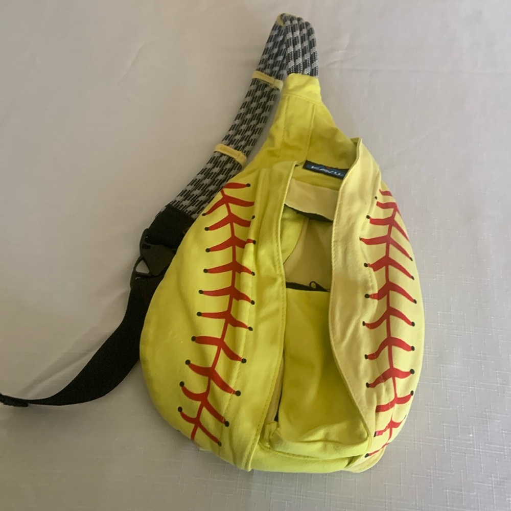 COPY - Vintage Kavu. Softball baseball. Yellow.